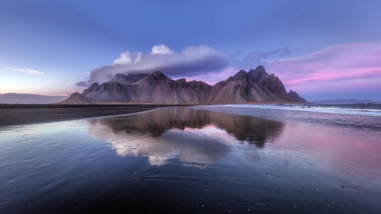 远山海岸风景高清壁纸